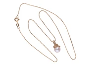 Collana con pendente con diamanti e perla coltivata - Asta Preziosi Collana con pendente con diamanti e perla coltivata - Asta Preziosi