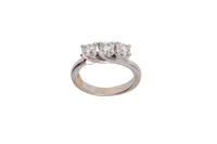 Recarlo, anello trilogy con diamanti - Asta Preziosi Recarlo, anello trilogy con diamanti - Asta Preziosi