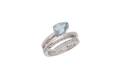 Anello con diamanti e pietra azzurra - Asta Preziosi Anello con diamanti e pietra azzurra - Asta Preziosi