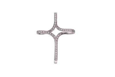 Pendente a forma di croce con diamanti - Asta Preziosi Pendente a forma di croce con diamanti - Asta Preziosi