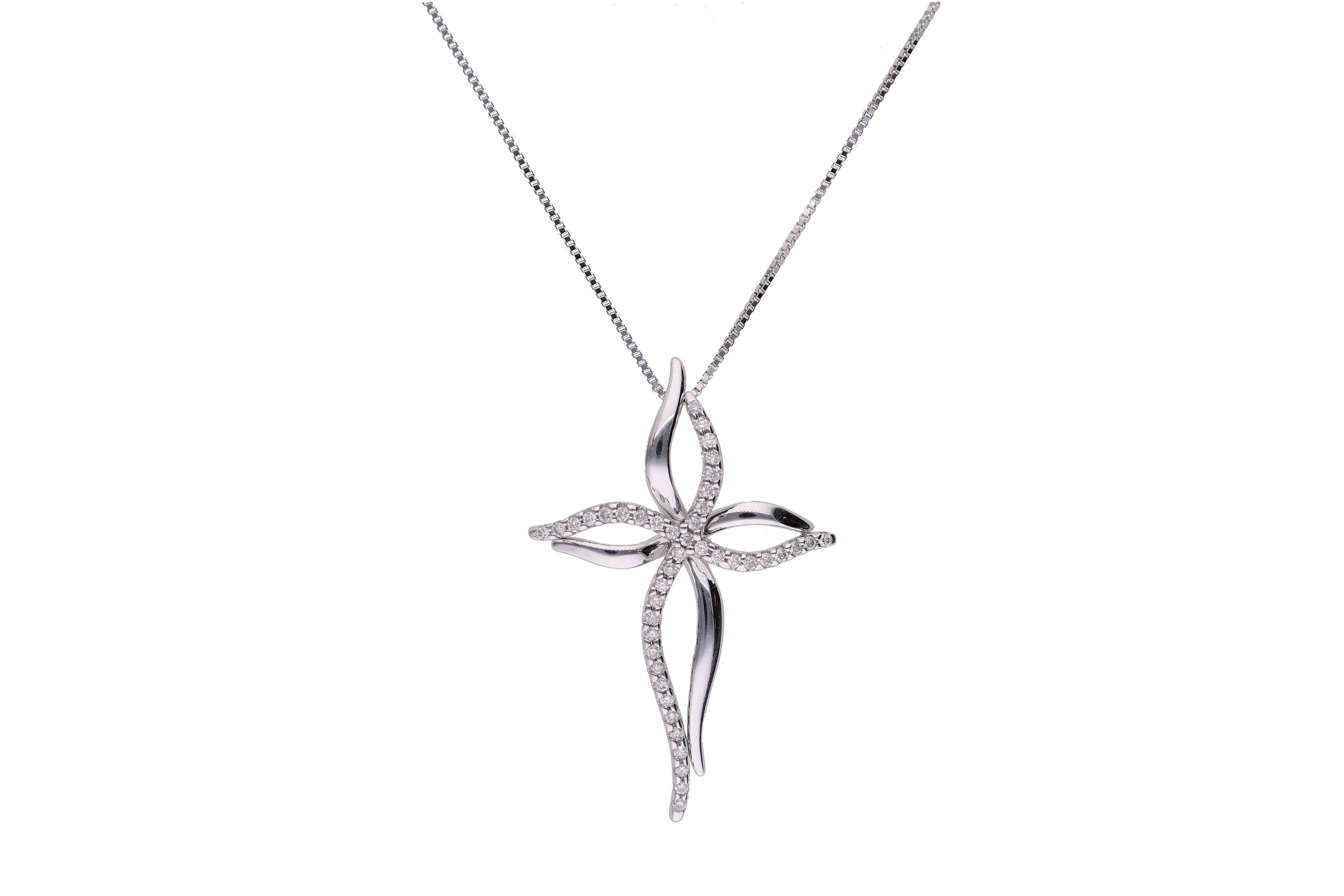 Collana con pendente con diamanti - Asta Preziosi