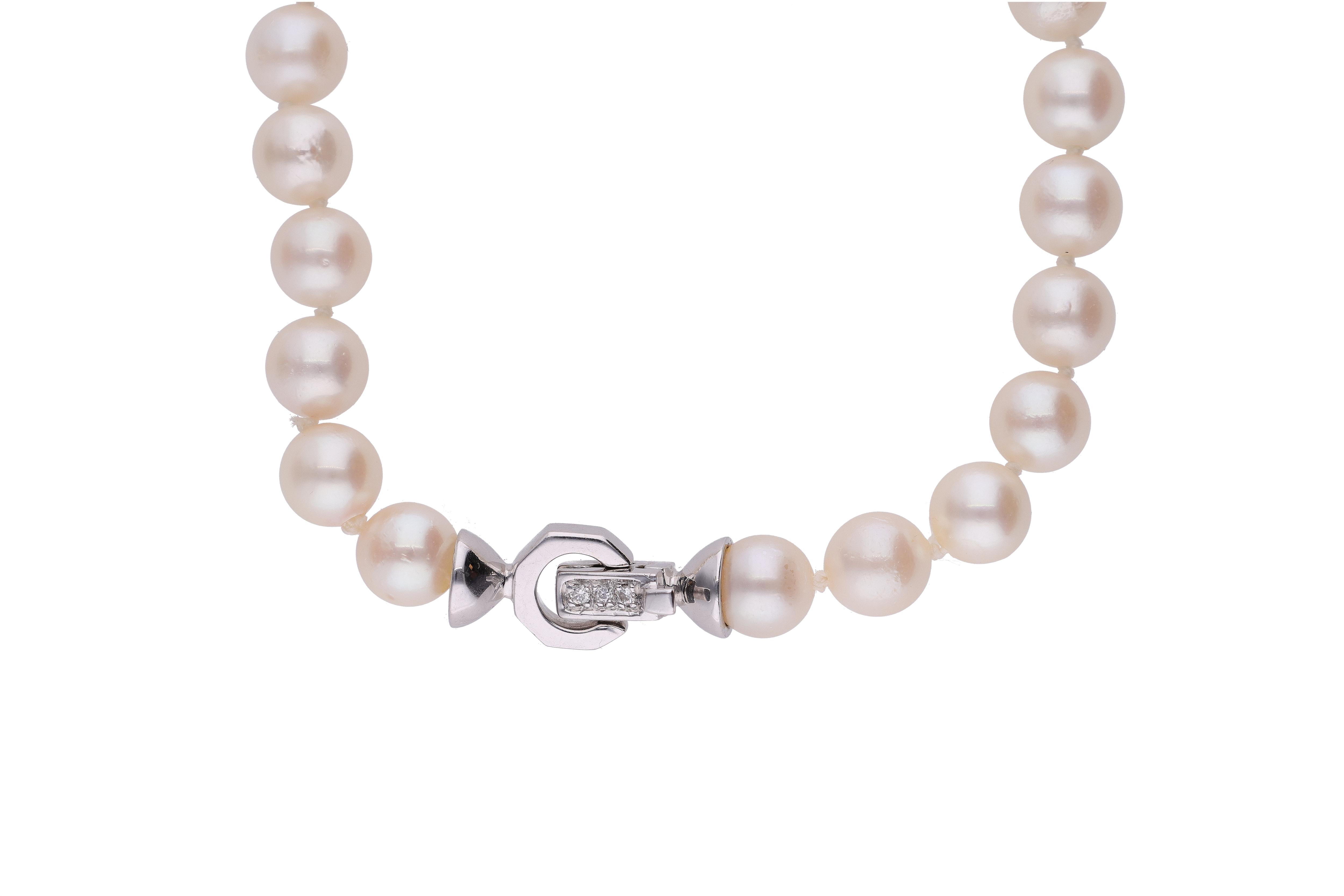 Collana di perle coltivate con chiusura di diamanti - Asta Preziosi