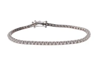 Bracciale tennis con diamanti - Asta Preziosi
