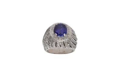 Anello con diamanti e pietra - Asta Preziosi