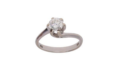 Anello solitario con diamante - Asta Preziosi