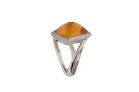 Anello con diamanti e pietra - Asta Preziosi Anello con diamanti e pietra - Asta Preziosi