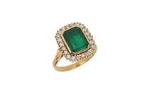 Anello con smeraldo e diamanti - Asta Preziosi Anello con smeraldo e diamanti - Asta Preziosi