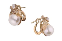 Orecchini con diamanti e perle coltivate - Asta Preziosi Orecchini con diamanti e perle coltivate - Asta Preziosi