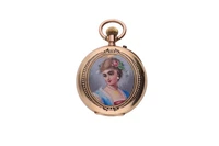 Orologino con miniatura con smalti - Asta Preziosi Orologino con miniatura con smalti - Asta Preziosi