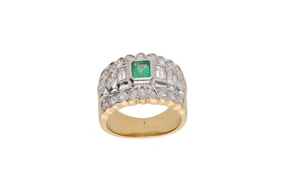 Anello con diamanti e smeraldo - Asta Preziosi Anello con diamanti e smeraldo - Asta Preziosi
