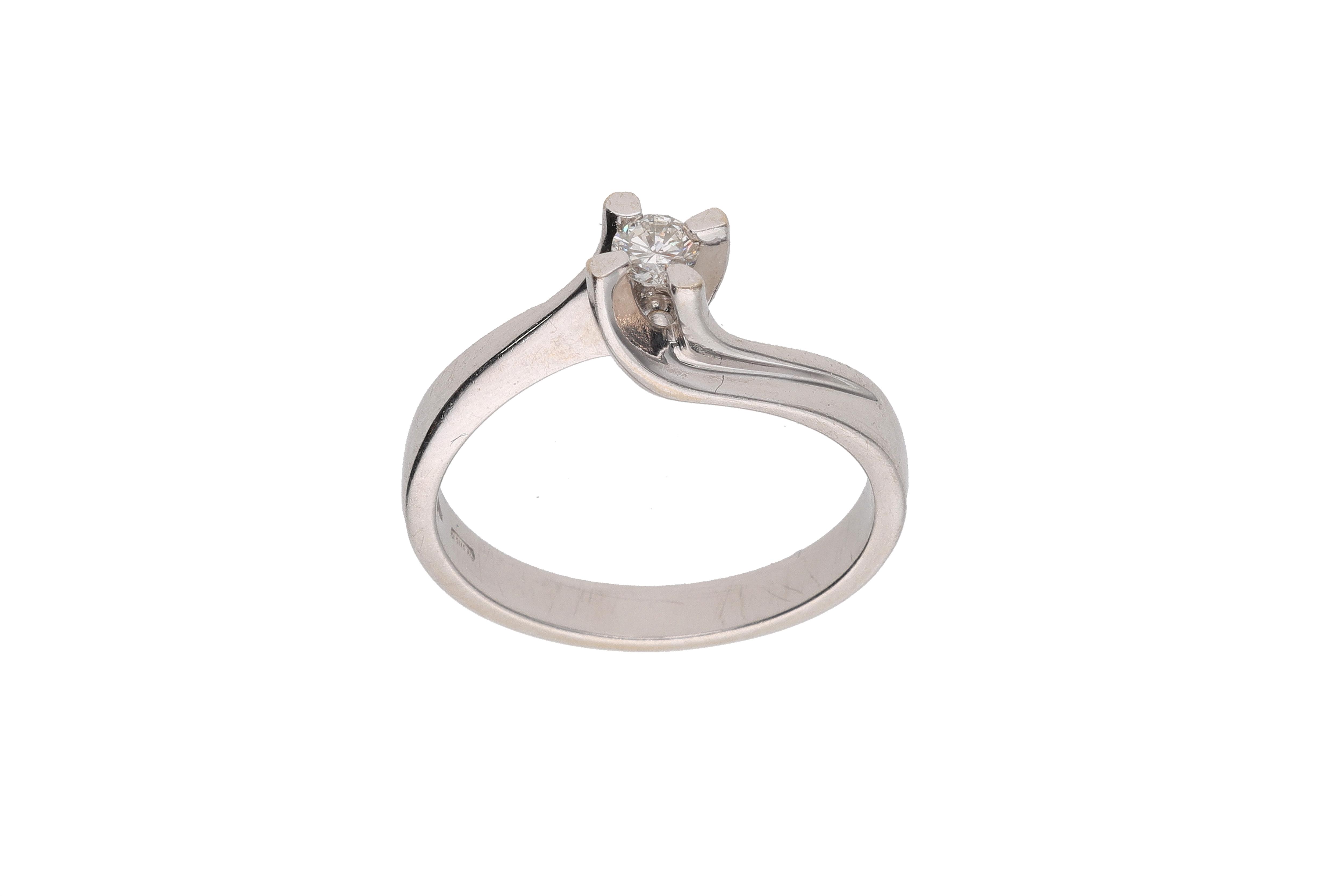 Anello con diamante - Asta Preziosi
