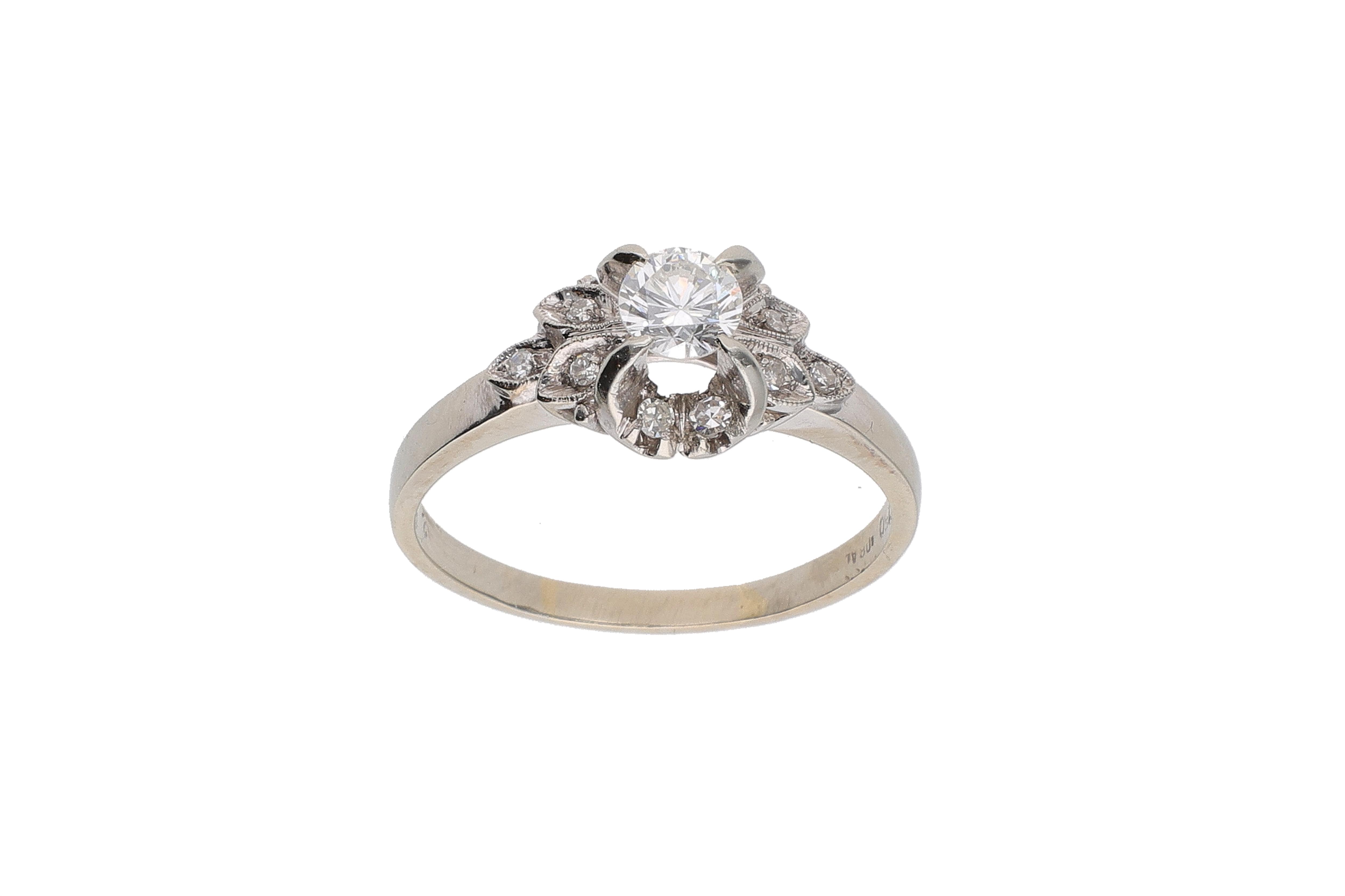 Anello con diamanti - Asta Preziosi
