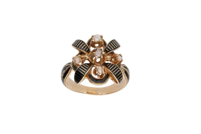 Anello con smalto, diamante e perline - Asta Preziosi Anello con smalto, diamante e perline - Asta Preziosi