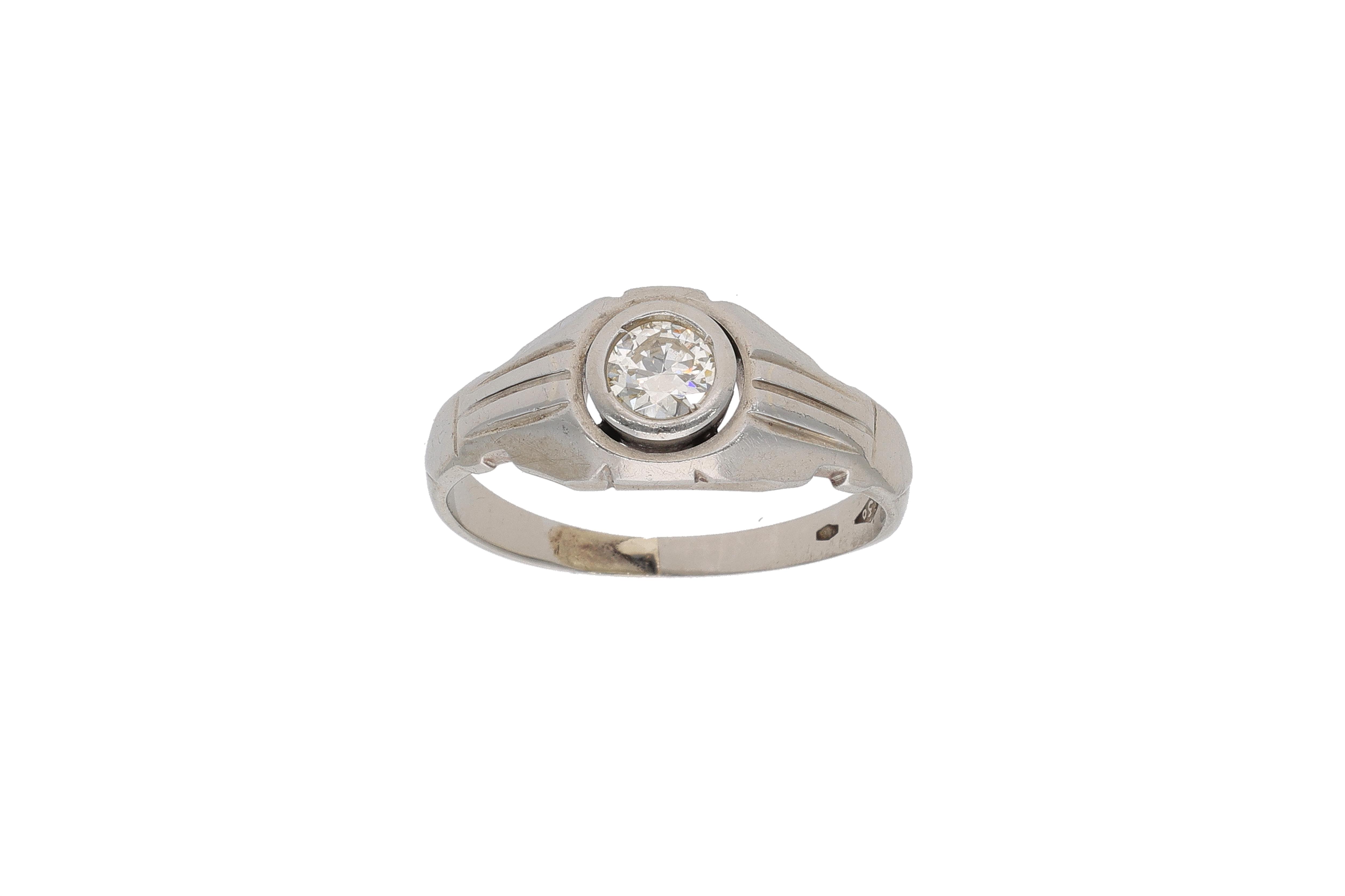 Anello con diamante - Asta Preziosi