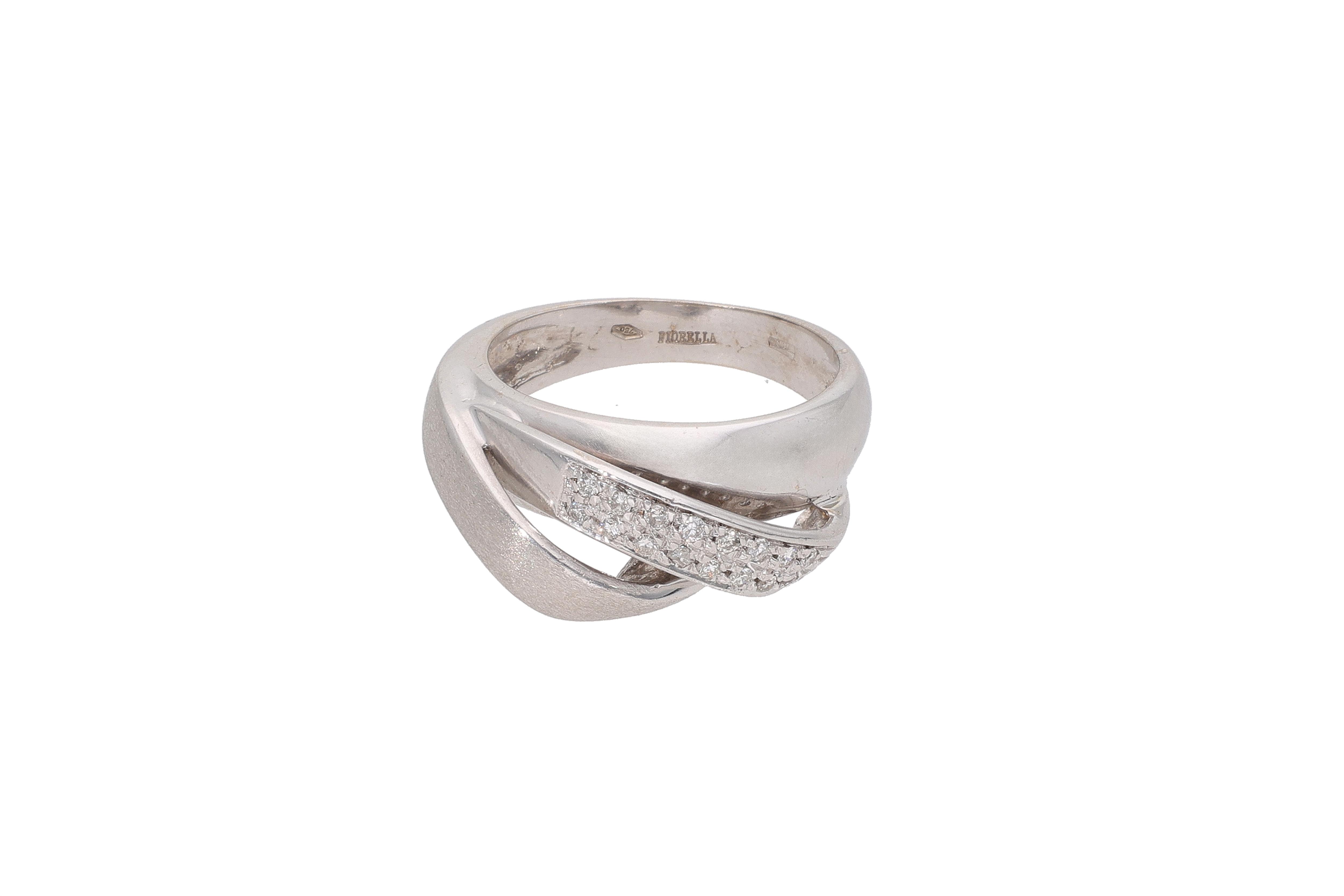 Anello con diamanti - Asta Preziosi