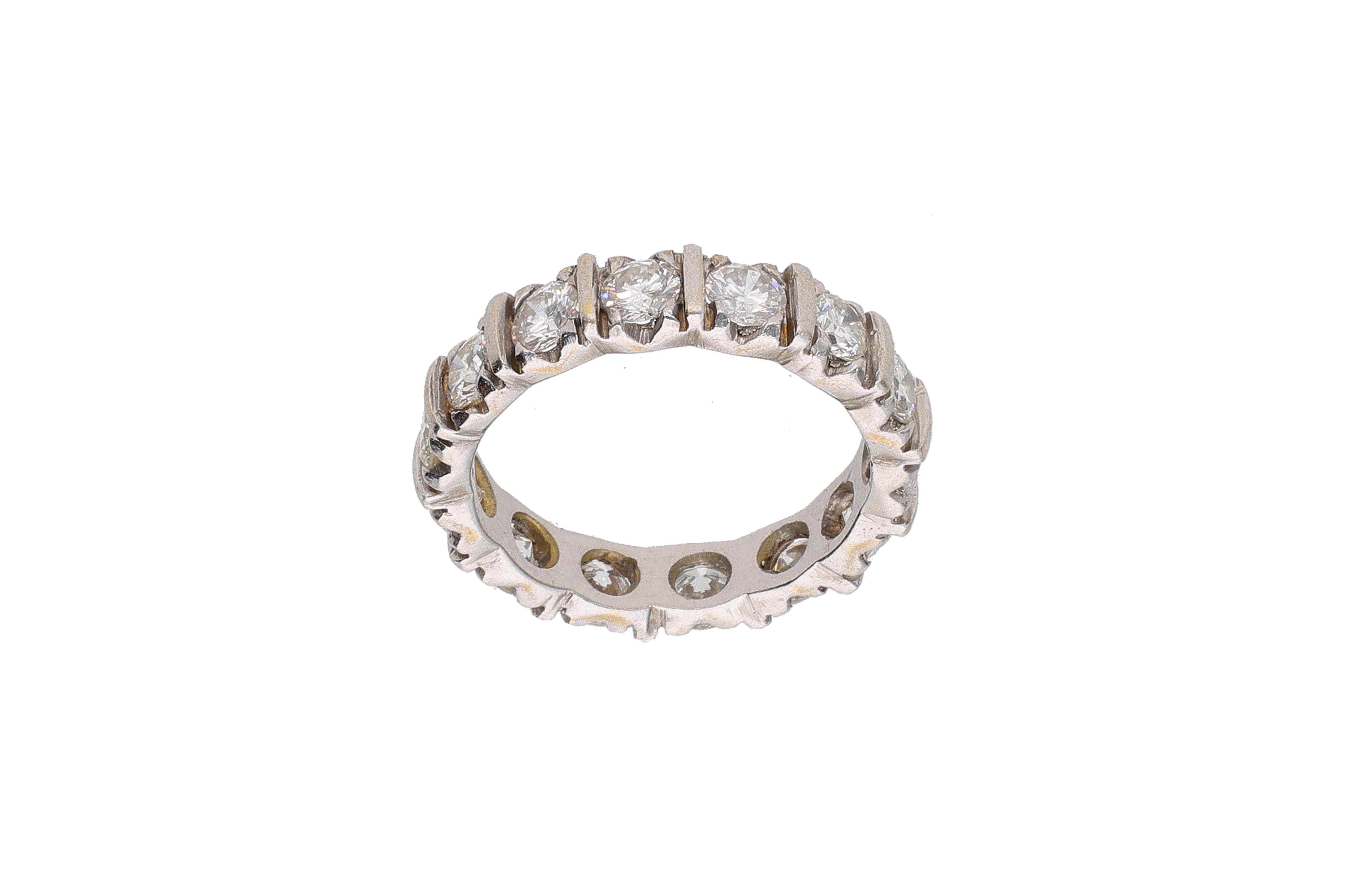 Anello con diamanti - Asta Preziosi