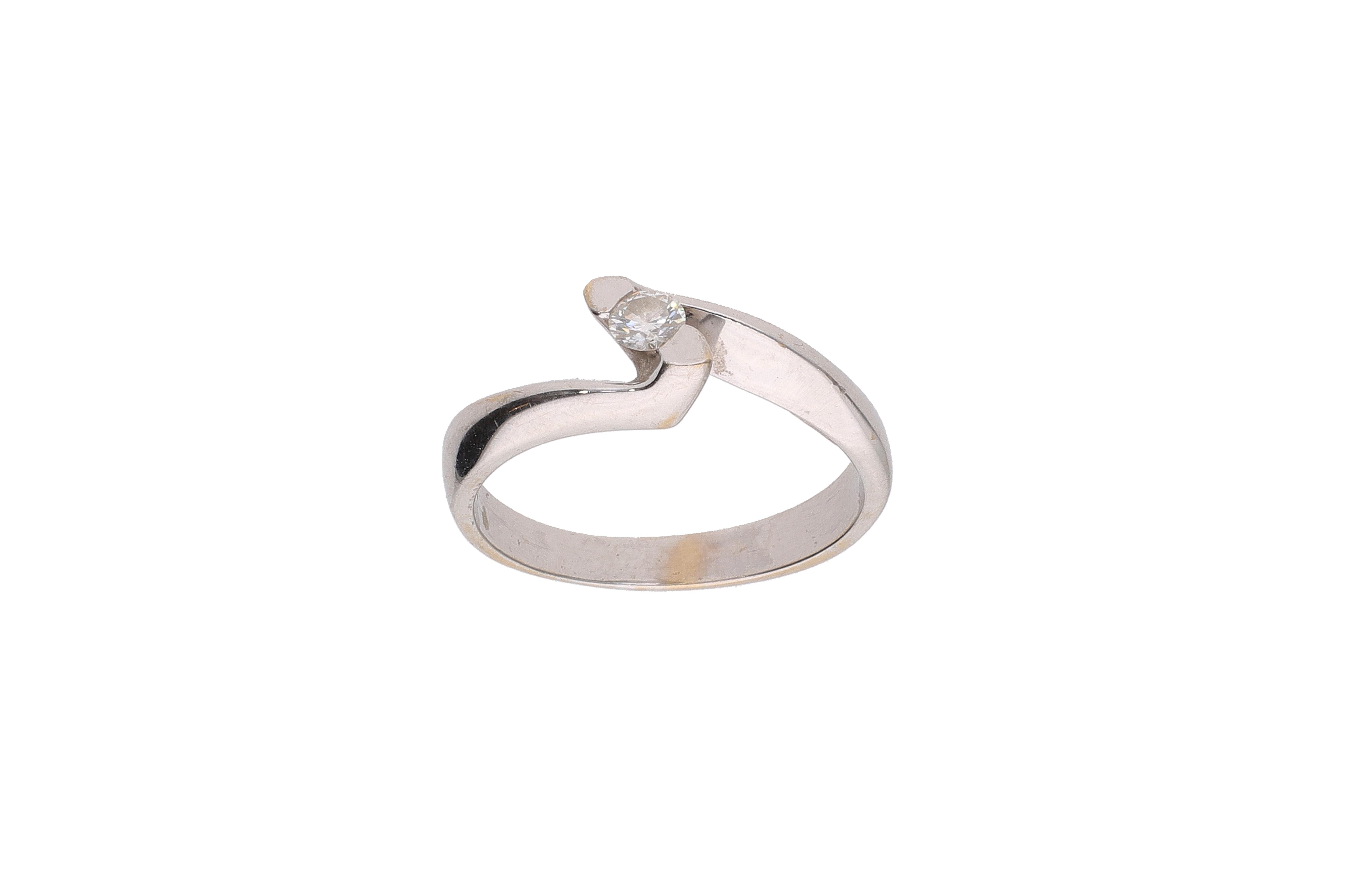 Recarlo, anello con diamante - Asta Preziosi