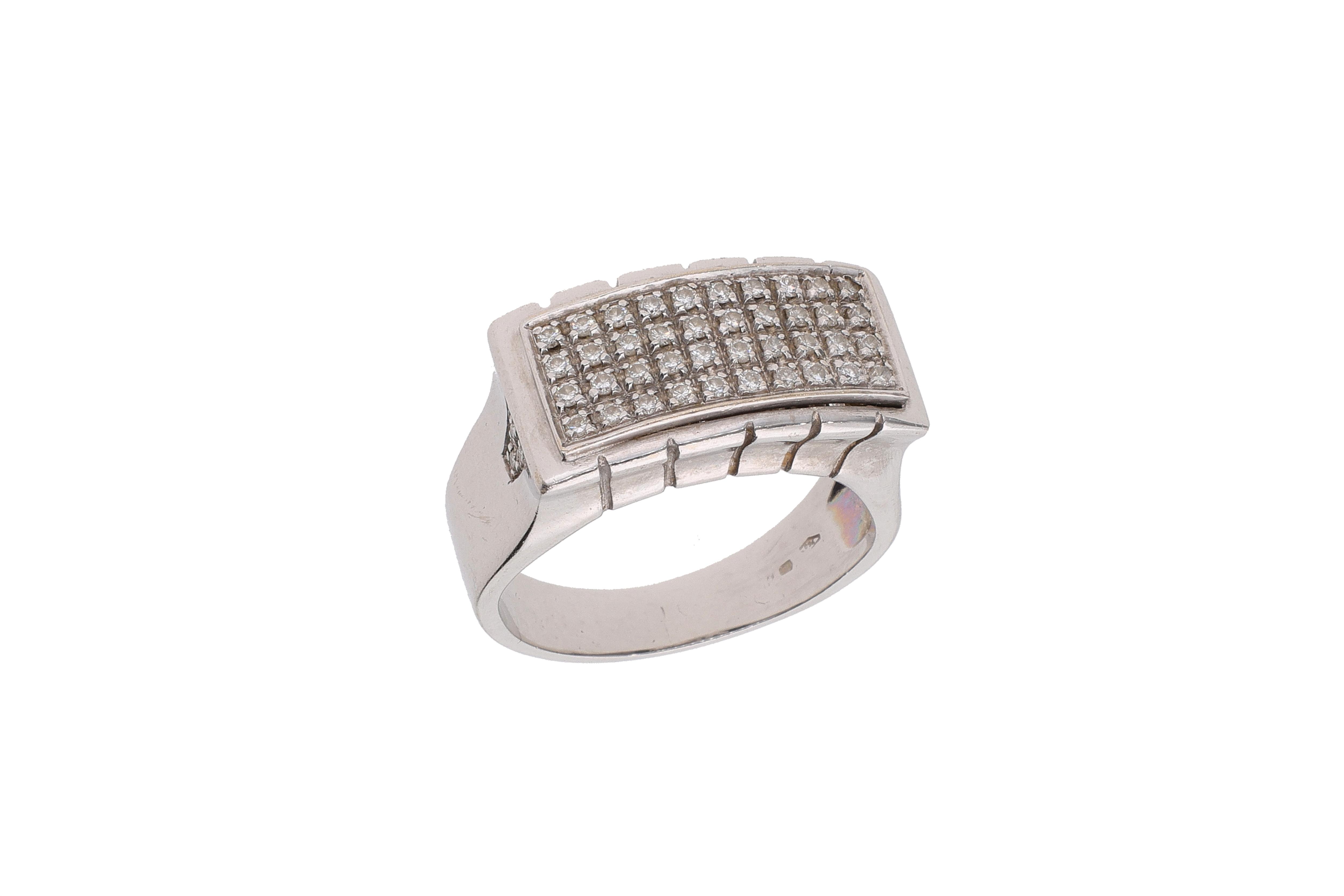 Yukiko, anello con diamanti - Asta Preziosi