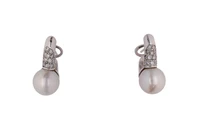 Orecchini con perle coltivate e diamanti - Asta Preziosi Orecchini con perle coltivate e diamanti - Asta Preziosi