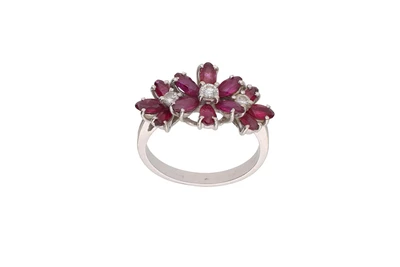 Anello con diamanti e rubini - Asta Preziosi Anello con diamanti e rubini - Asta Preziosi