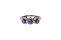 Anello con diamanti e pietre - Asta Preziosi