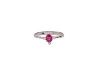 Anello con rubino e diamanti - Asta Preziosi Anello con rubino e diamanti - Asta Preziosi