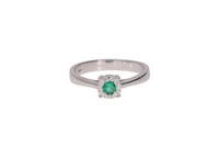 Piero Milano, anello con smeraldo e diamanti - Asta Preziosi Piero Milano, anello con smeraldo e diamanti - Asta Preziosi