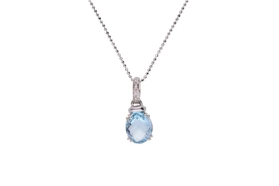 Collana e pendente con piccoli diamanti e topazio - Asta Preziosi