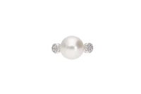 Anello con diamanti e perla coltivata - Asta Preziosi