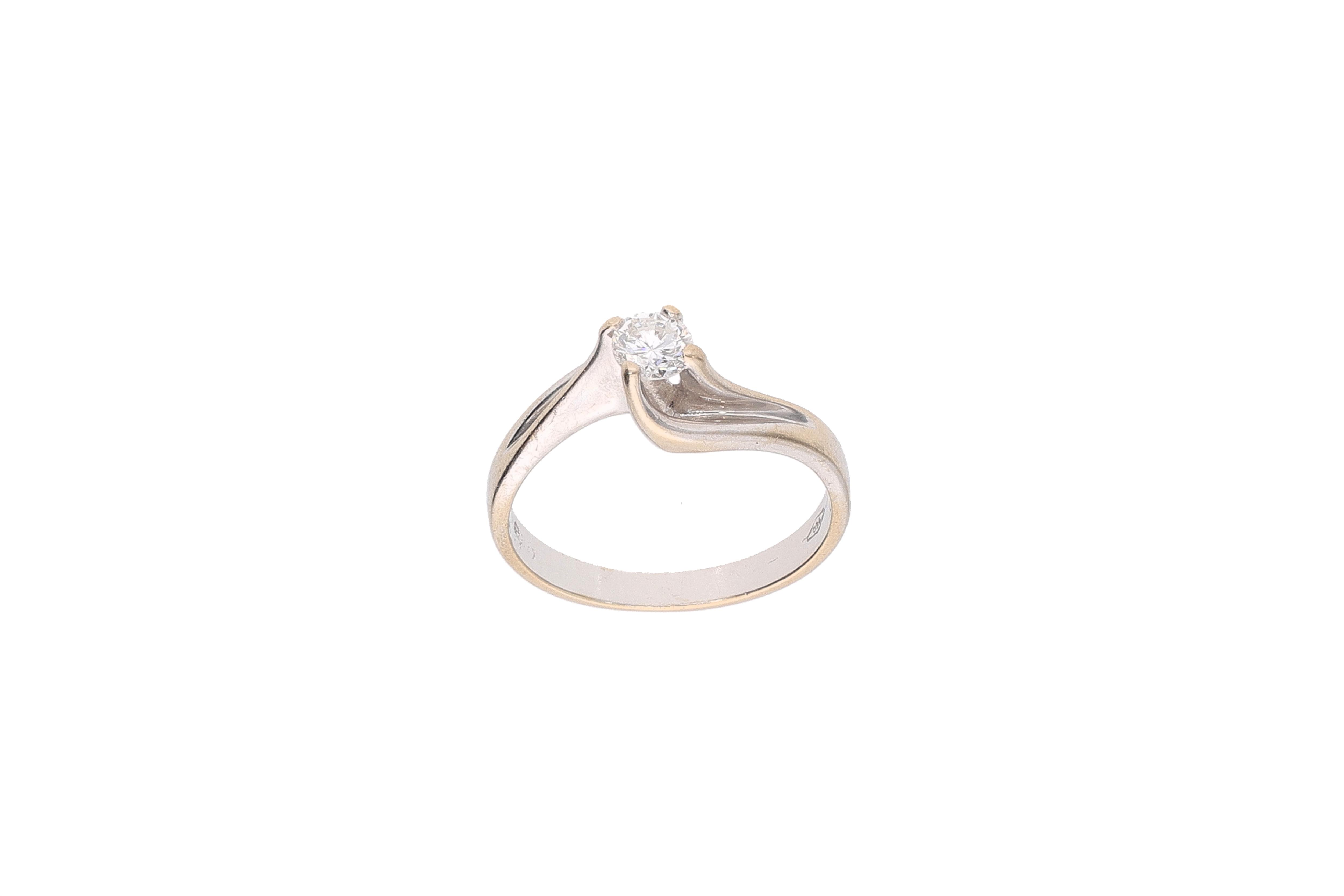 Anello con diamante - Asta Preziosi