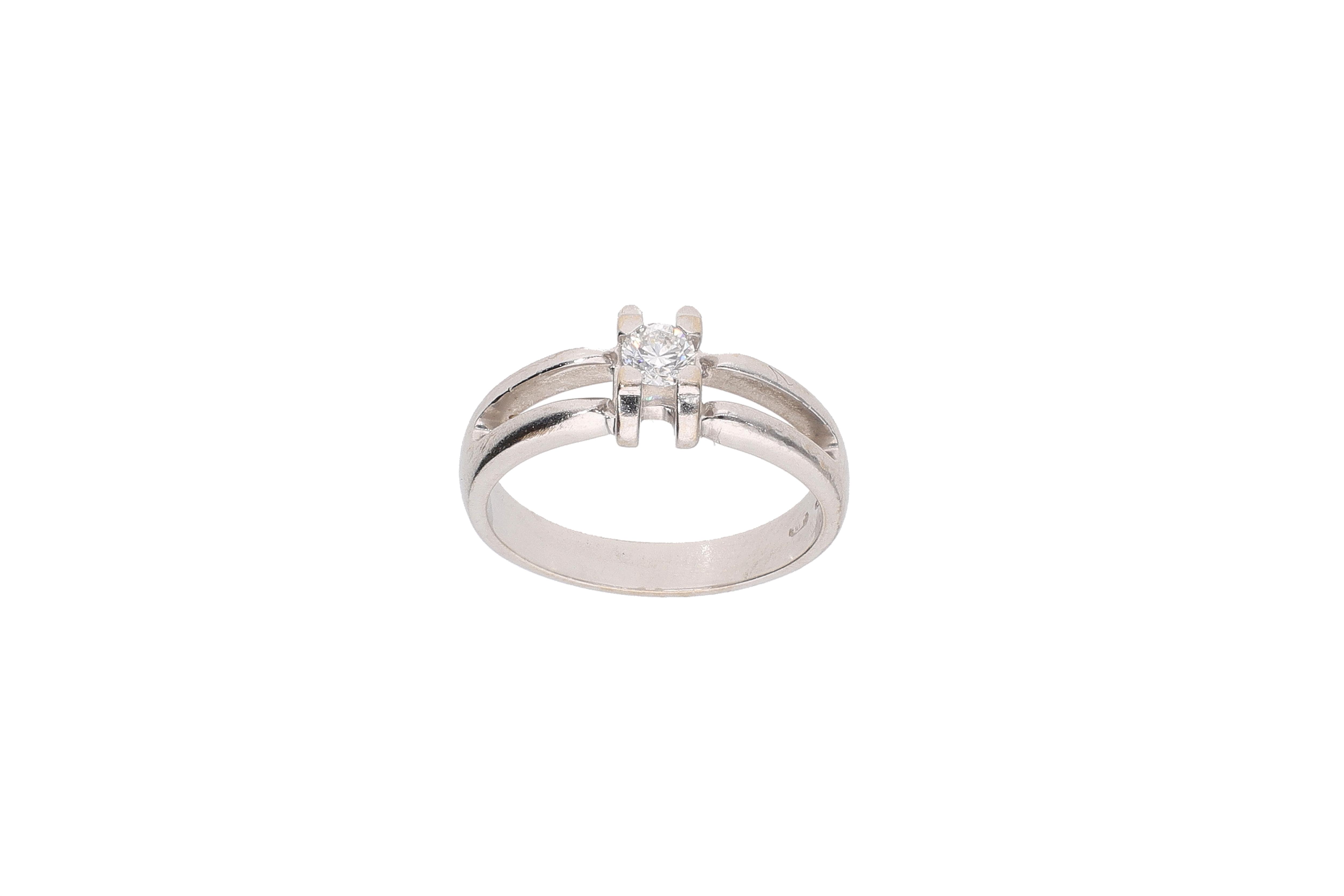 Anello con diamante - Asta Preziosi