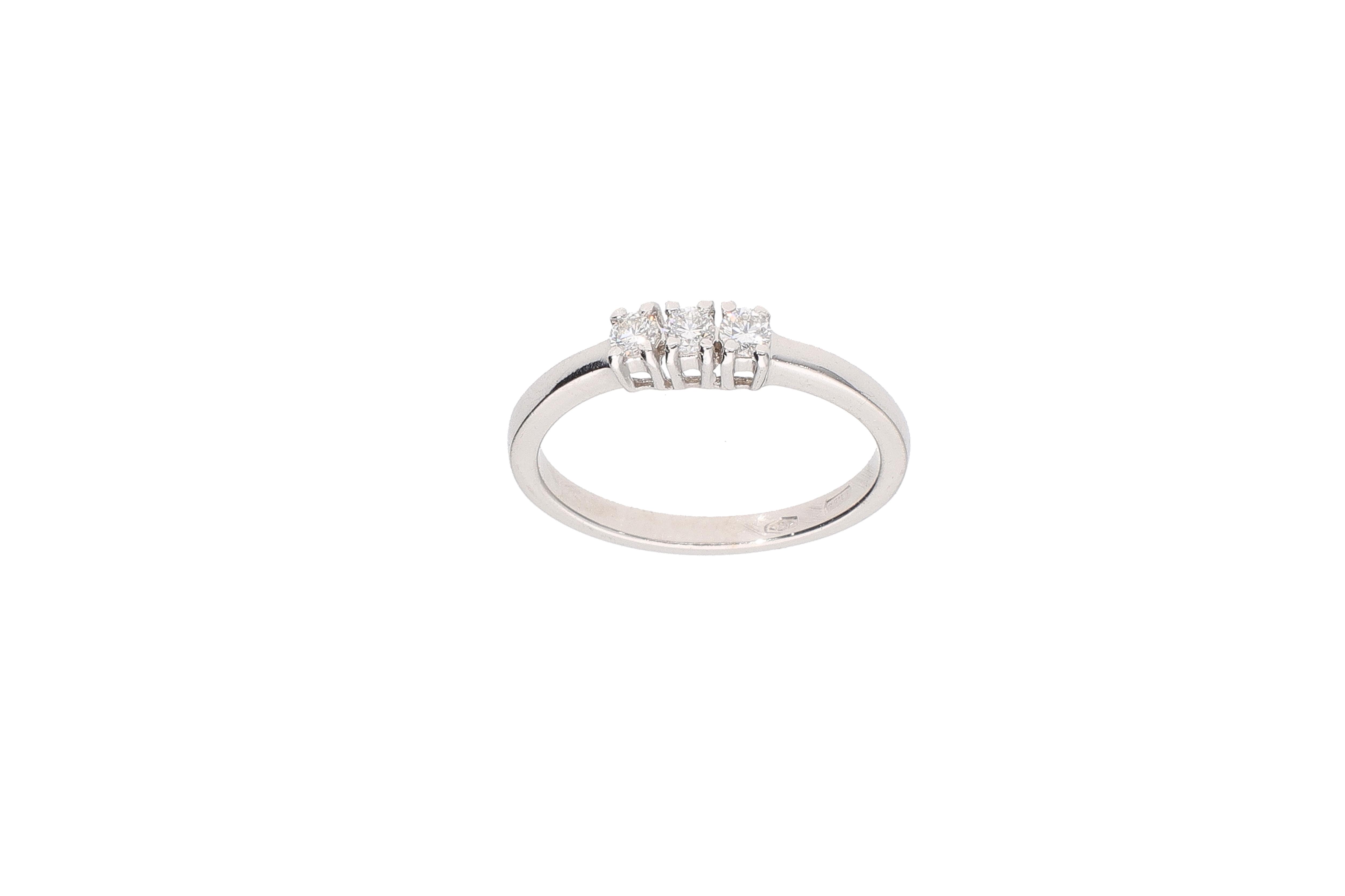 Anello con diamanti - Asta Preziosi