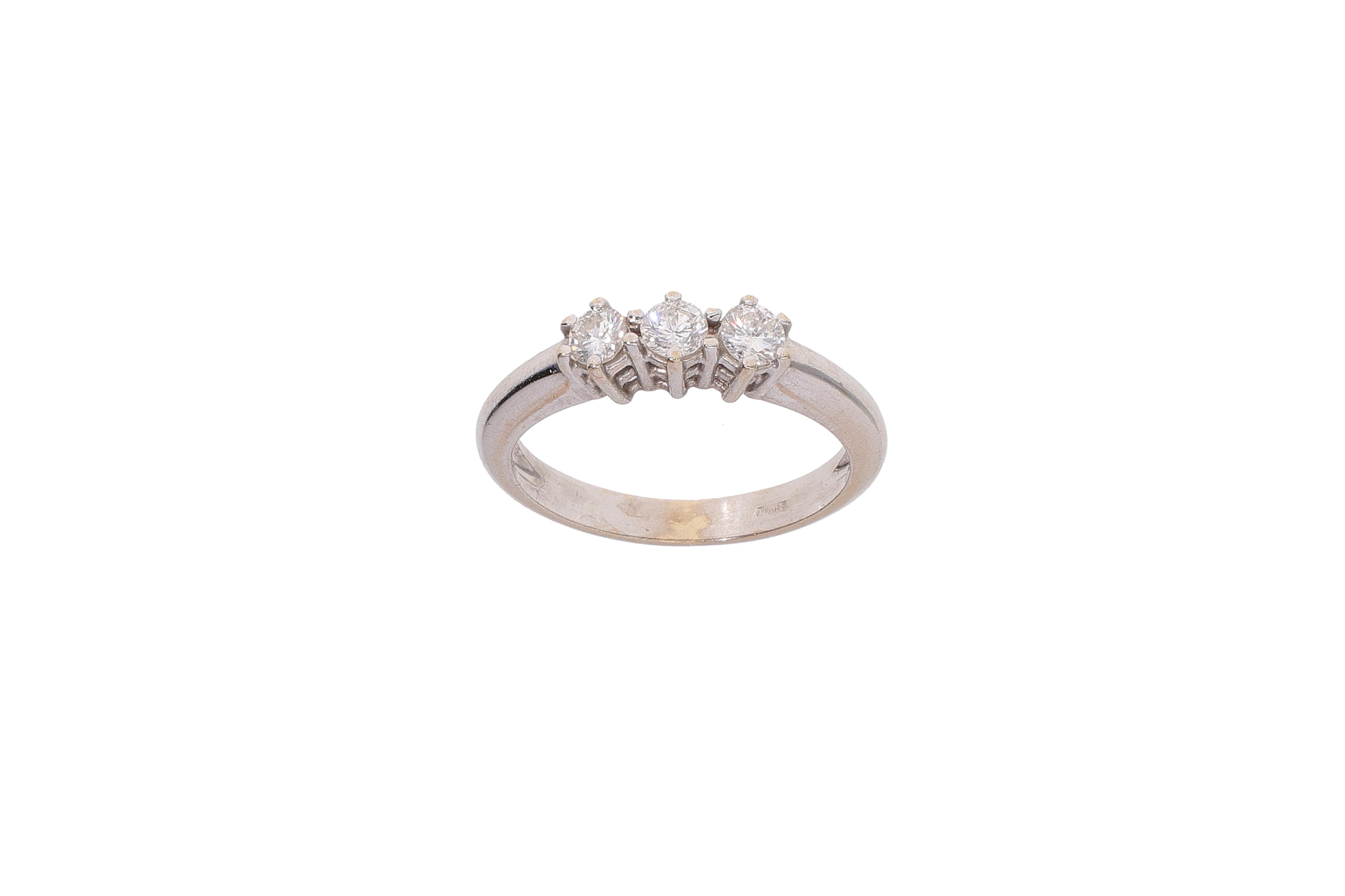 Anello con diamanti - Asta Preziosi