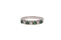 Anello con diamanti e smeraldi - Asta Preziosi Anello con diamanti e smeraldi - Asta Preziosi