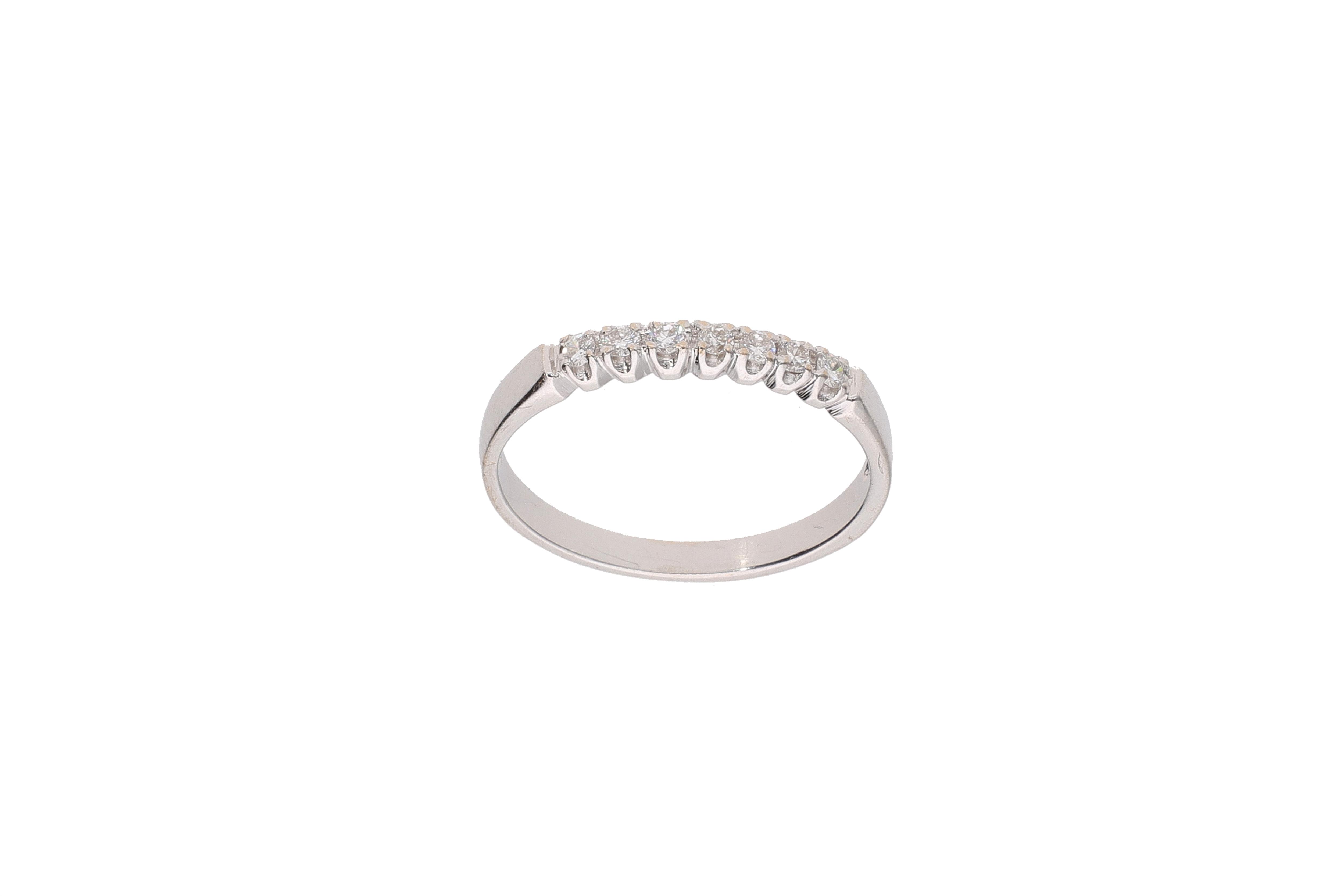 Anello con diamanti - Asta Preziosi