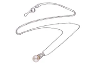 Collier con diamanti e perla coltivata - Asta Preziosi