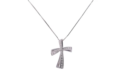 Collana e croce con diamanti - Asta Preziosi Collana e croce con diamanti - Asta Preziosi