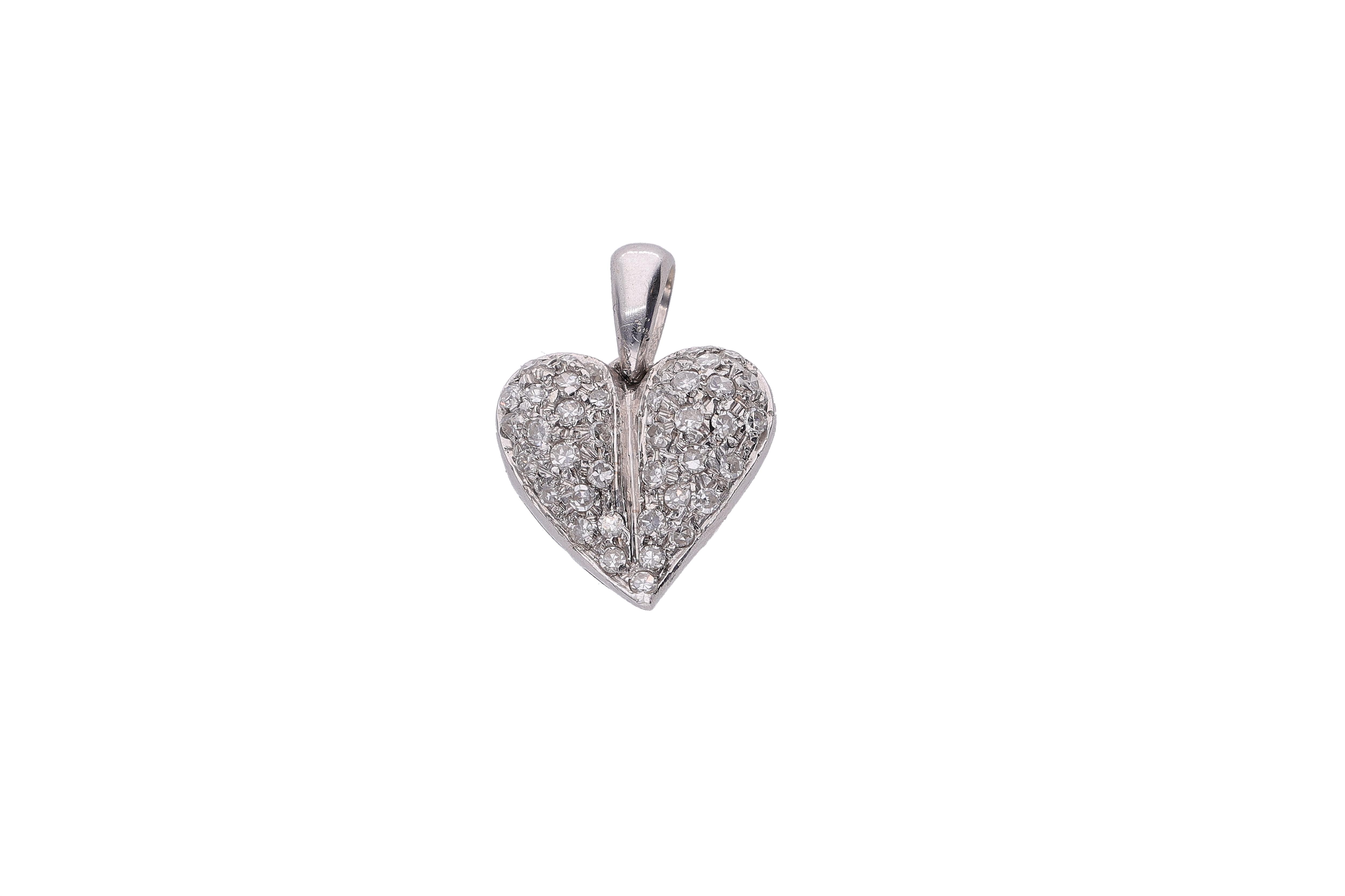 Ciondolo a forma di cuore con diamanti - Asta Preziosi