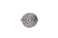 Anello a toppa con diamanti - Asta Preziosi Anello a toppa con diamanti - Asta Preziosi