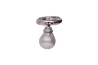 Anello con diamanti e perla coltivata - Asta Preziosi Anello con diamanti e perla coltivata - Asta Preziosi