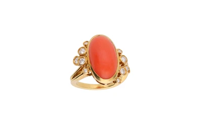 Anello con diamanti e corallo - Asta Preziosi Anello con diamanti e corallo - Asta Preziosi
