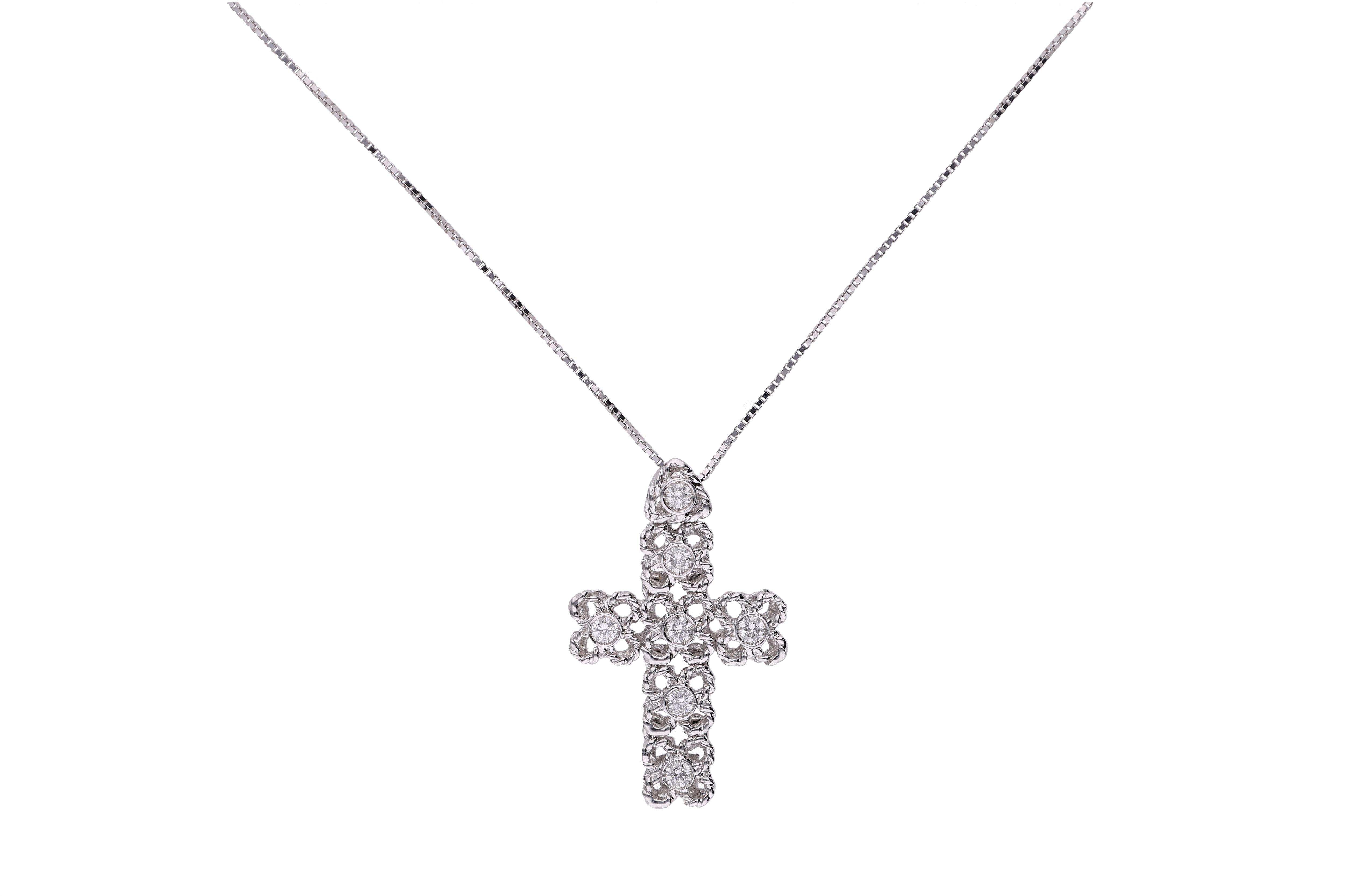 Collana e crocetta con diamanti - Asta Preziosi