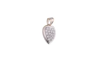 Pendente a forma di cuore con diamanti - Asta Preziosi Pendente a forma di cuore con diamanti - Asta Preziosi