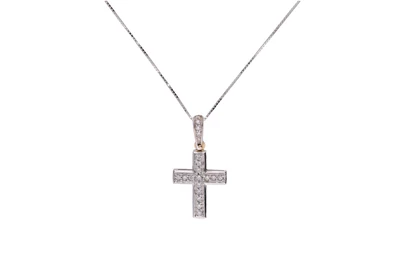 Collana e crocetta con diamanti - Asta Preziosi Collana e crocetta con diamanti - Asta Preziosi
