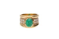 Anello con diamanti e smeraldo - Asta Preziosi Anello con diamanti e smeraldo - Asta Preziosi