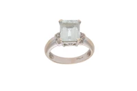 Anello con diamanti e acquamarina - Asta Preziosi Anello con diamanti e acquamarina - Asta Preziosi