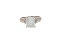 Anello con diamanti e acquamarina - Asta Preziosi Anello con diamanti e acquamarina - Asta Preziosi