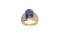 Anello in oro con diamanti e pietra azzurra - Asta Preziosi Anello in oro con diamanti e pietra azzurra - Asta Preziosi