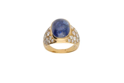 Anello in oro con diamanti e pietra azzurra - Asta Preziosi Anello in oro con diamanti e pietra azzurra - Asta Preziosi