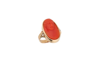 Anello con corallo - Asta Preziosi Anello con corallo - Asta Preziosi